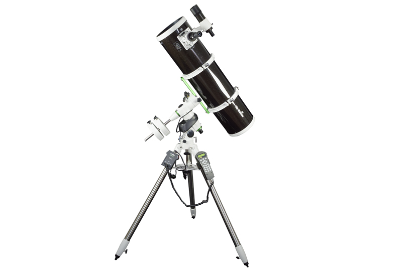 Skywatcher Teleskop Explorer 200P mit EQ5 Pro SynScan™ Montierung