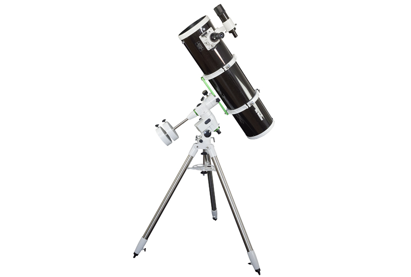 Skywatcher Teleskop Explorer 200P mit EQ5 Montierung