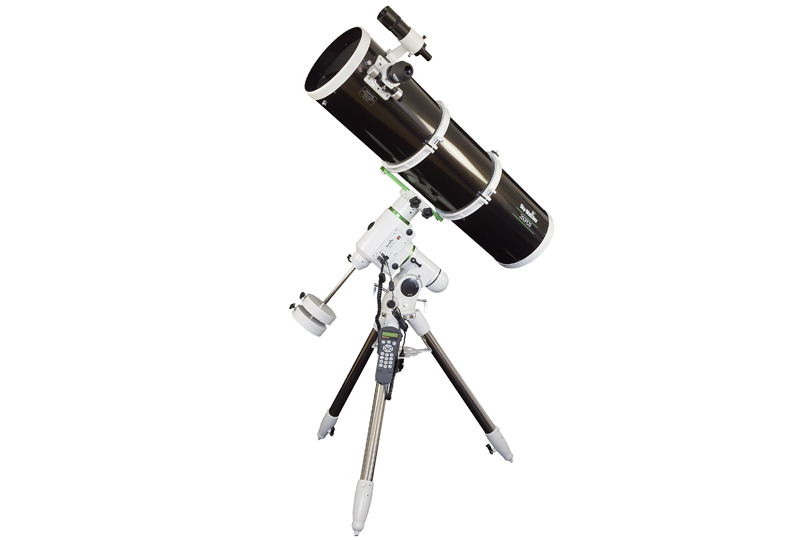 Skywatcher Teleskop Explorer 250PDS mit EQ6 Pro SynScan™ Montierung